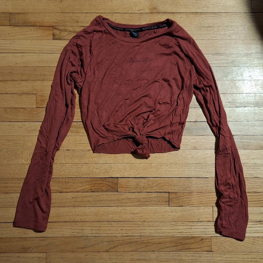 Alphalete Top